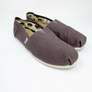 Toms Canvas Gray Women's Slip On Shoes in size 9
